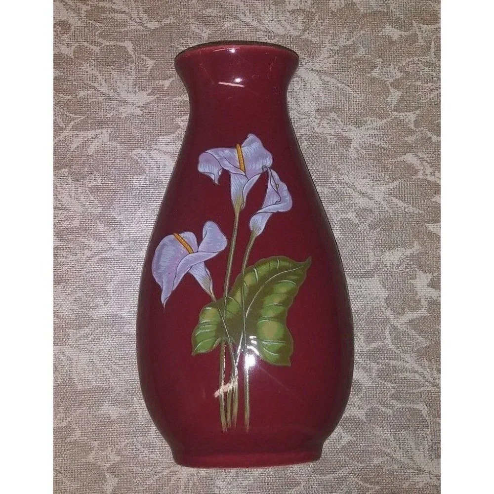Bud vase Taiwan Pottery Floral Lilly /Orchid 6